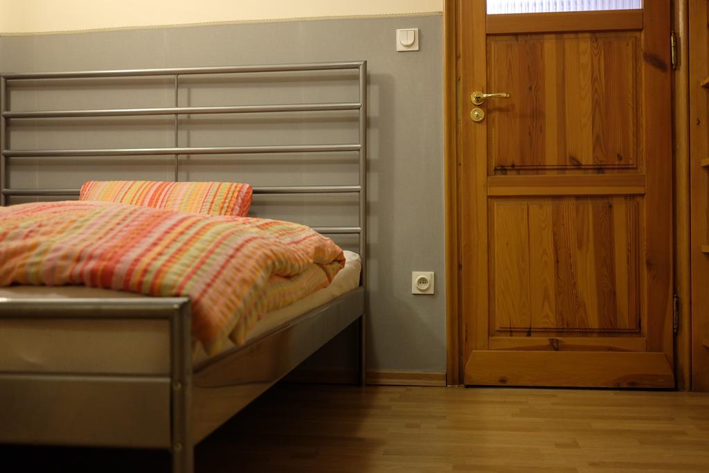 Academus Pub & Guest House Wrocław Eksteriør bilde